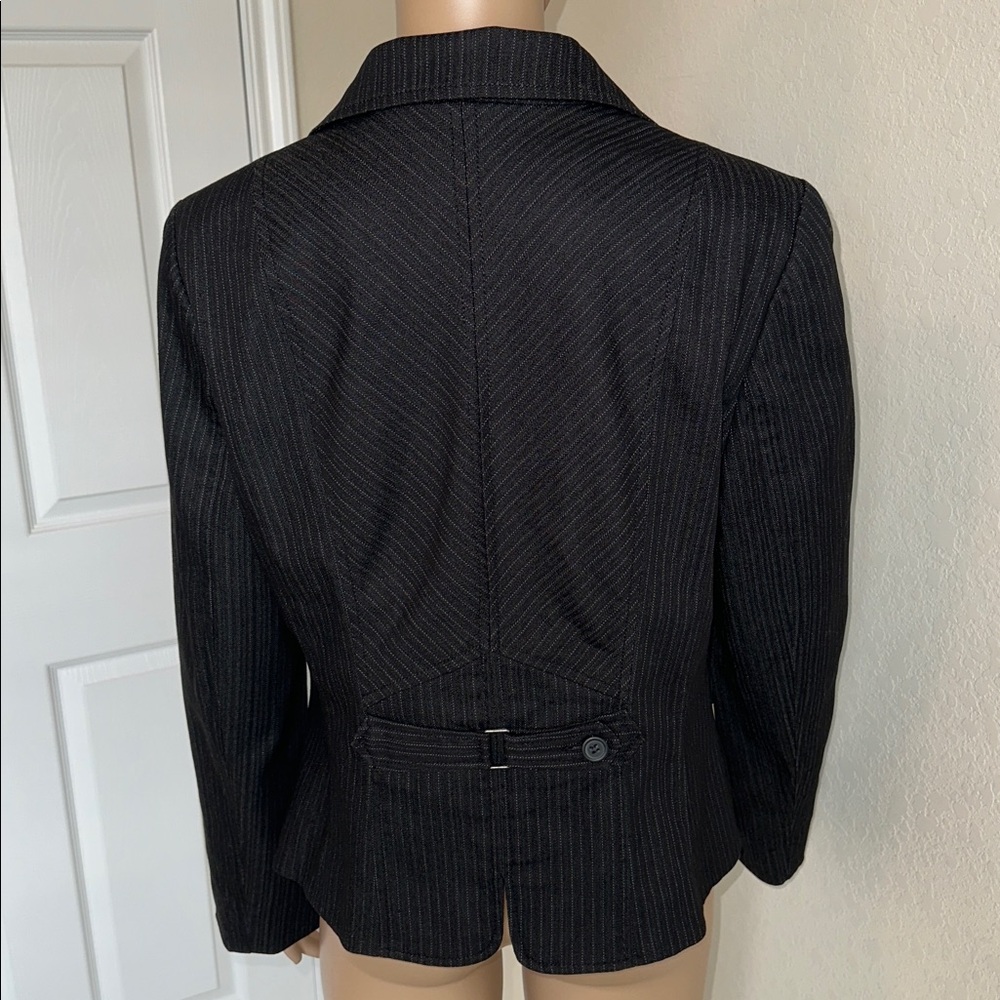 LOFT Charcoal Pinstripe Blazer Size 8 - Picture 3 of 16